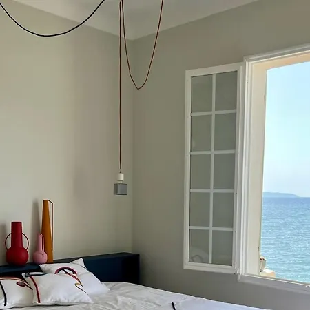 Willa La Casa Del Mar Villa Pieds Dans L'Eau Le Lavandou